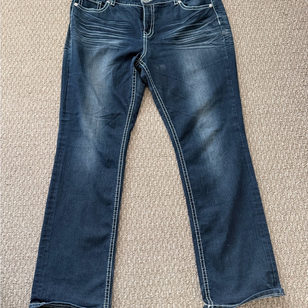Women’s Warehouse One Jeans - Picture 2 of 6